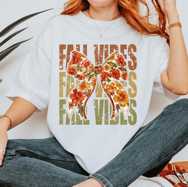 Retro Fall Tshirt, Cute Fall Crewneck T-shirt Fall Vibes Tshirt